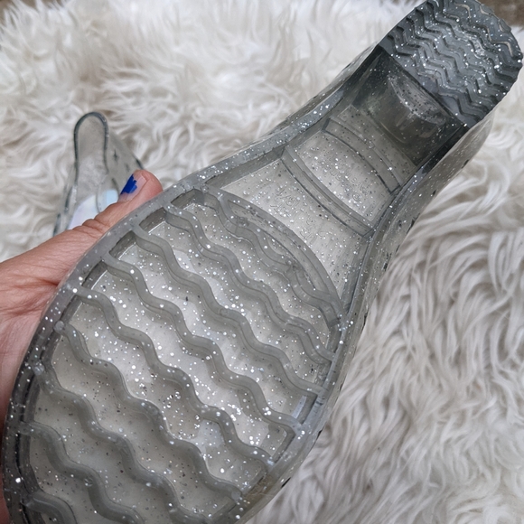 Authentic Disney Princesses Light Up Glitter Heels Size 2/3 NWOT - Picture 3 of 6